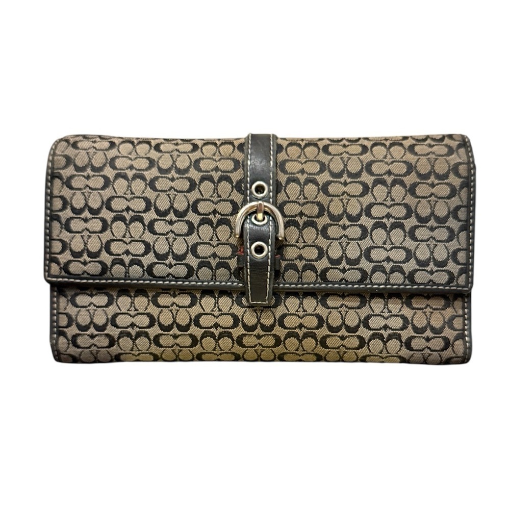 Soho Coach Black and Tan Signature Clutch wallet buckle checkbook purse card